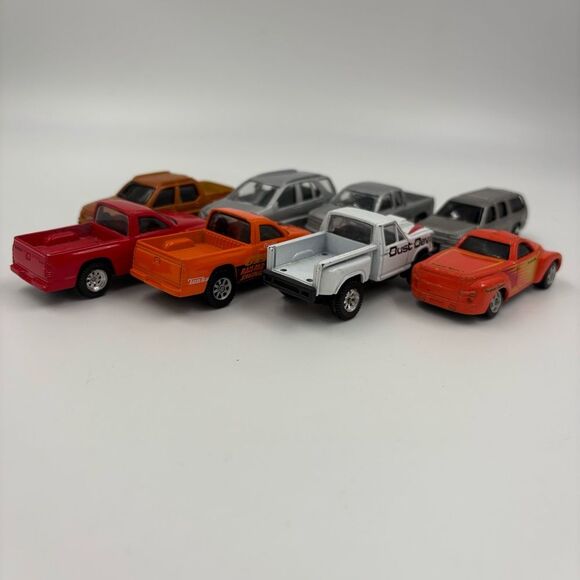 Vintage Maisto Truck and SUV Diecast Bundle Lot - Picture 3 of 9